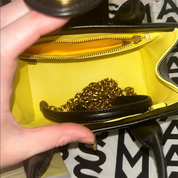 Marc Jacobs Black Crossbody mini Bag - Picture 2 of 10